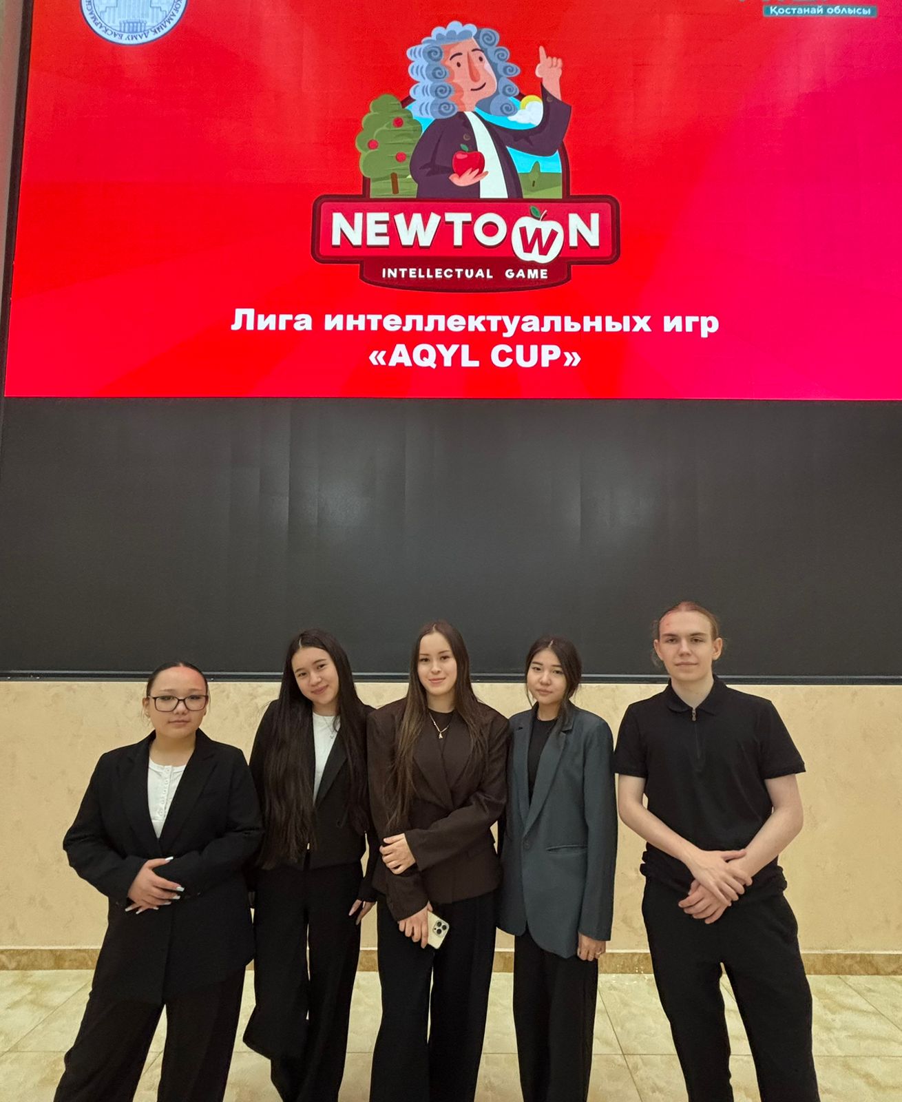 Колледждің байлығы — жоғары дайындық деңгейін көрсетіп, белсенді өмірлік ұстаным танытатын студенттер.